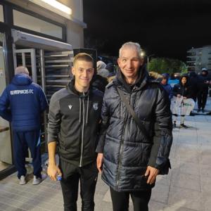 F8f321a2 2c1c 410c Bee9 Dd3b4f5f7894